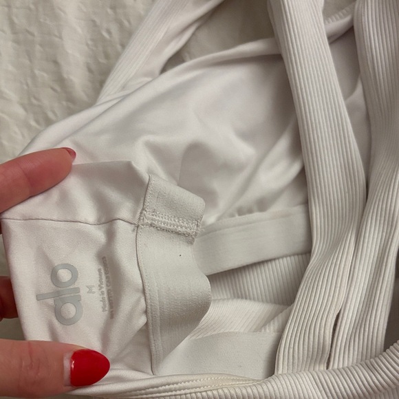 ALO Yoga White Ribbed Bra Top - Picture 4 of 4